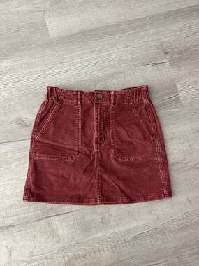 American Eagle Super Stretch Corduroy Mini Skirt Size 2 Regular